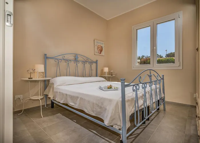 Spada Con Ampi Spazi Esterni *