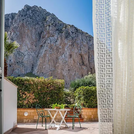 Villa Spada Con Ampi Spazi Esterni San Vito Lo Capo